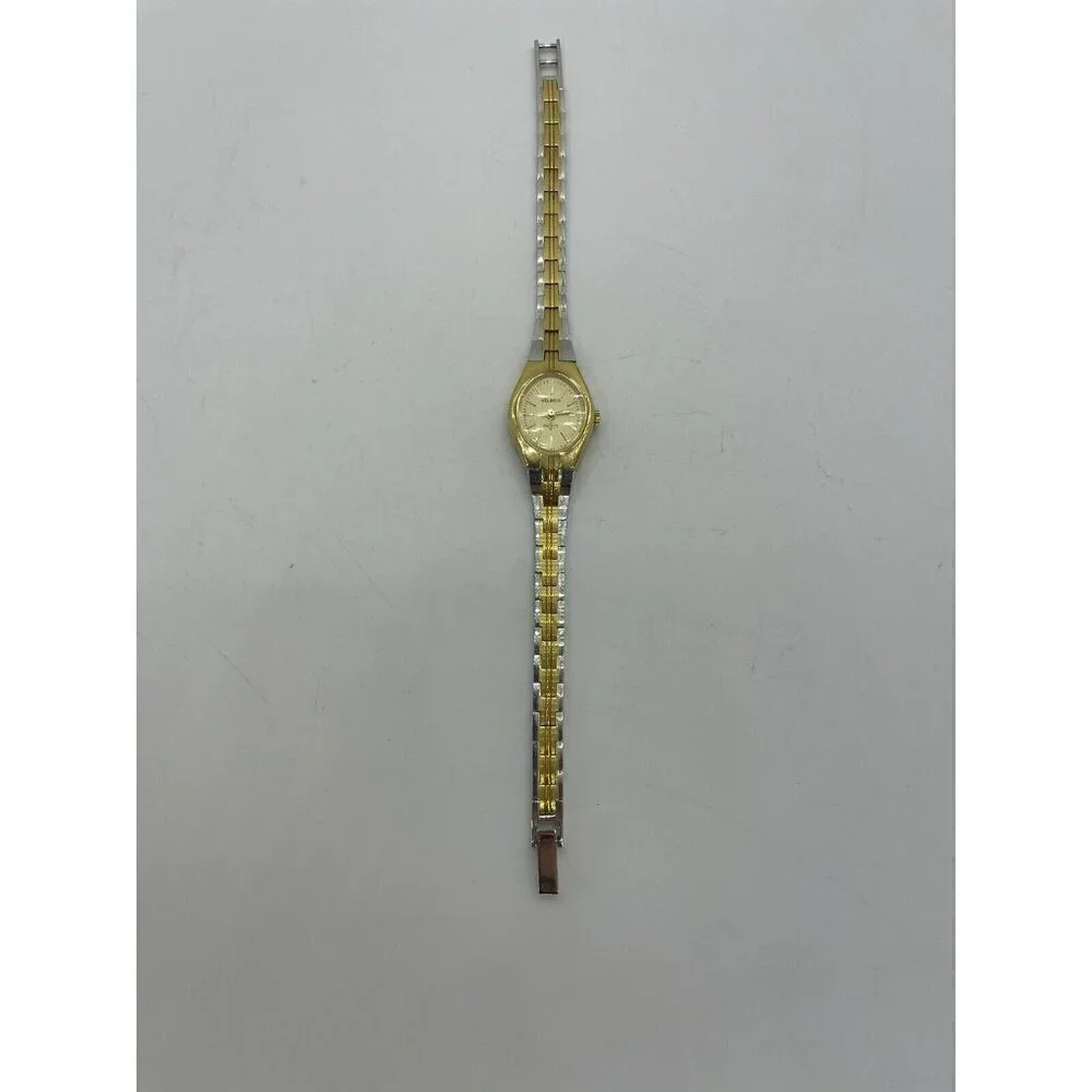Vintage Helbros Quartz Women's Oval Watch Y481F 89-4 Two Tone Gold Tone Face